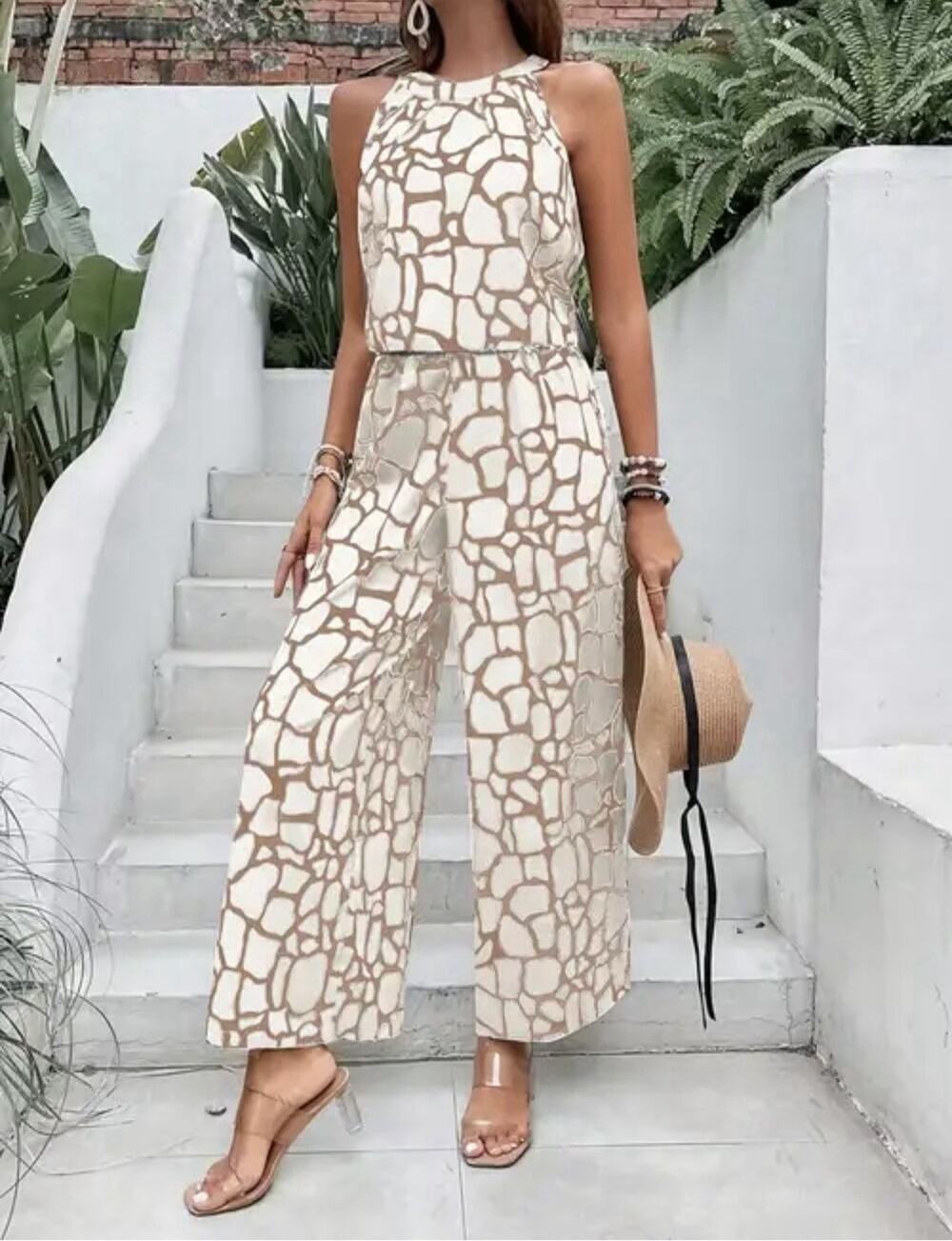 SHEIN 2 piece pants outfit geometric giraffe print wide leg size 8/10